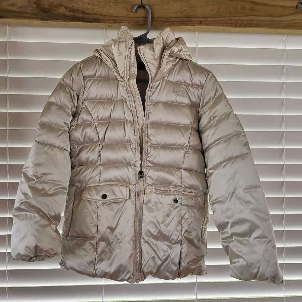 The North Face Girl's Size XL(18) Ivory Puffer Hooded